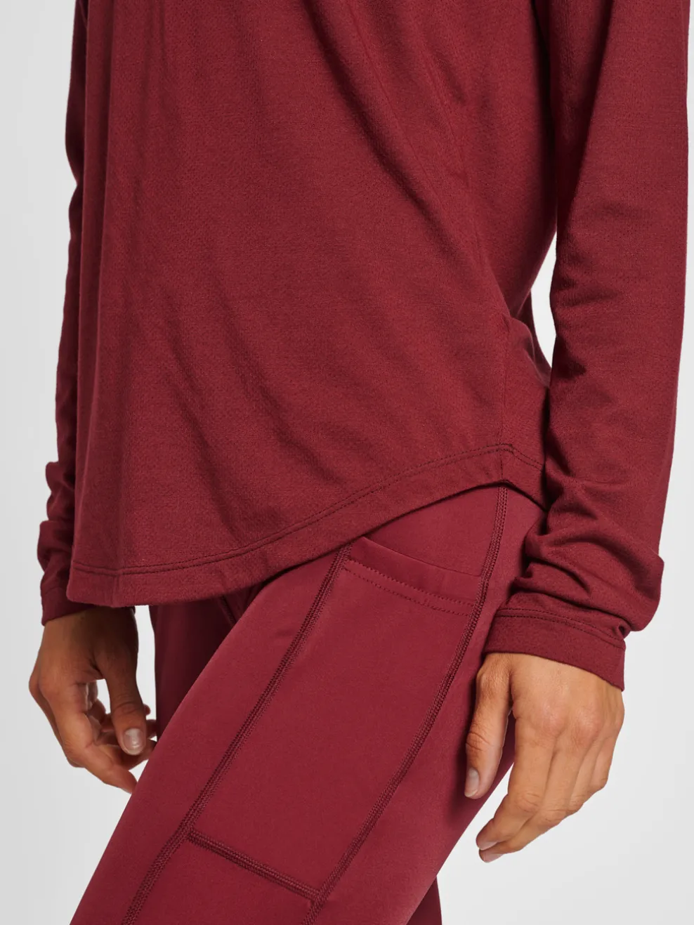 hmlMT VANJA T-SHIRT L/S