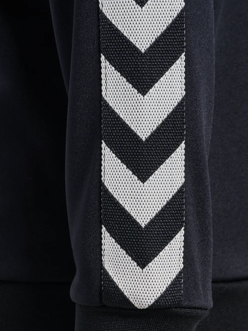 hmlNEWI ZIP JACKET