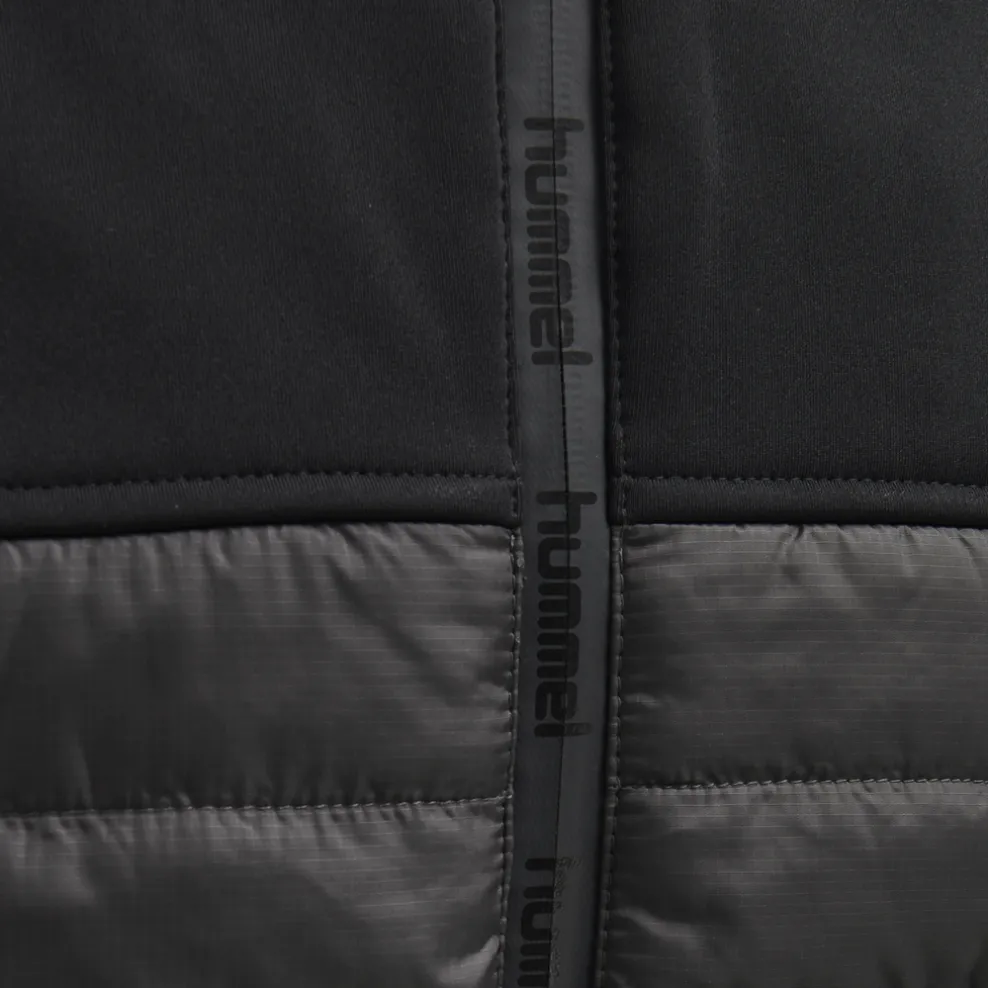 hmlNORTH HYBRID JACKET