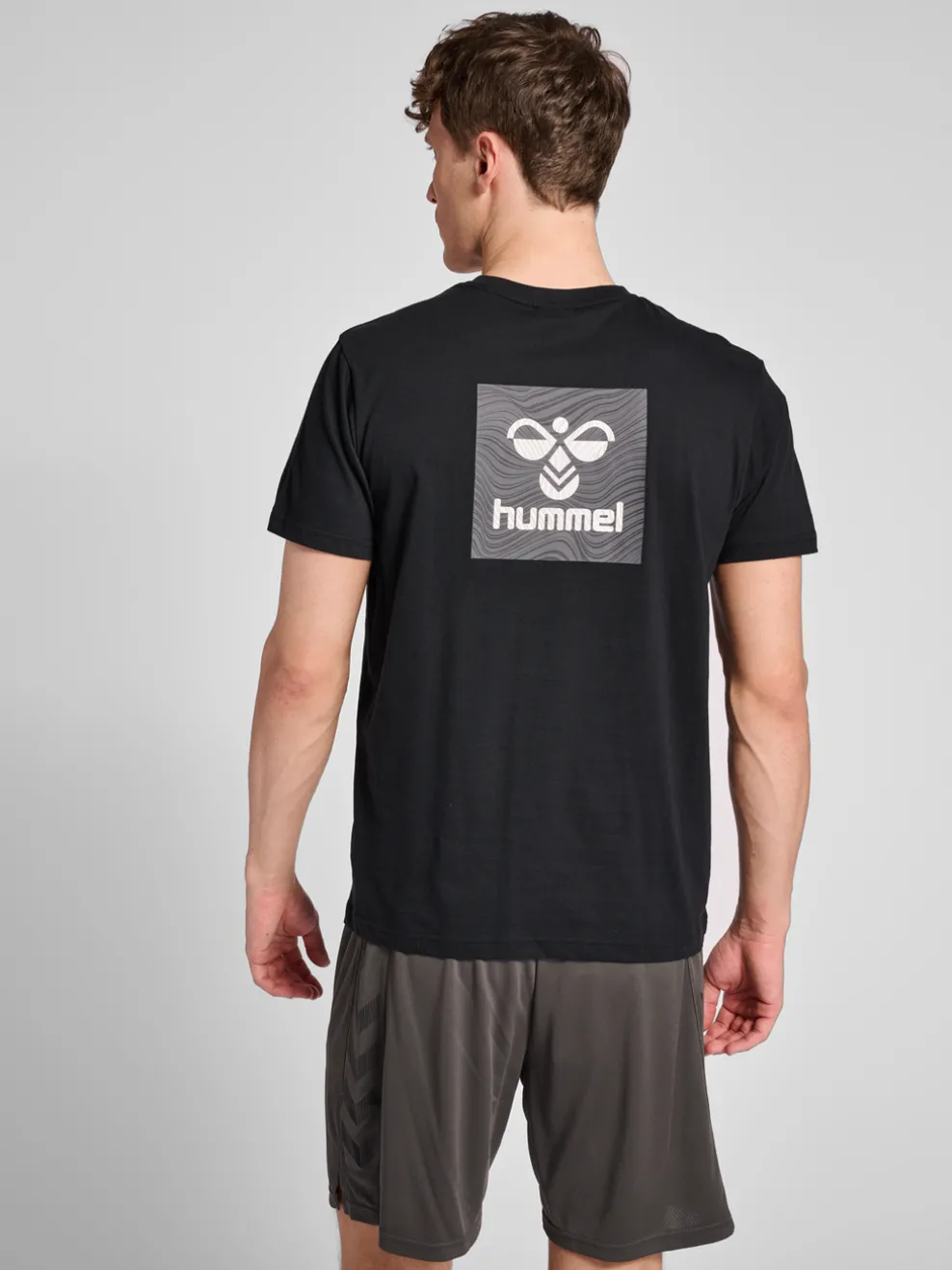 hmlOFFGRID TEE S/S