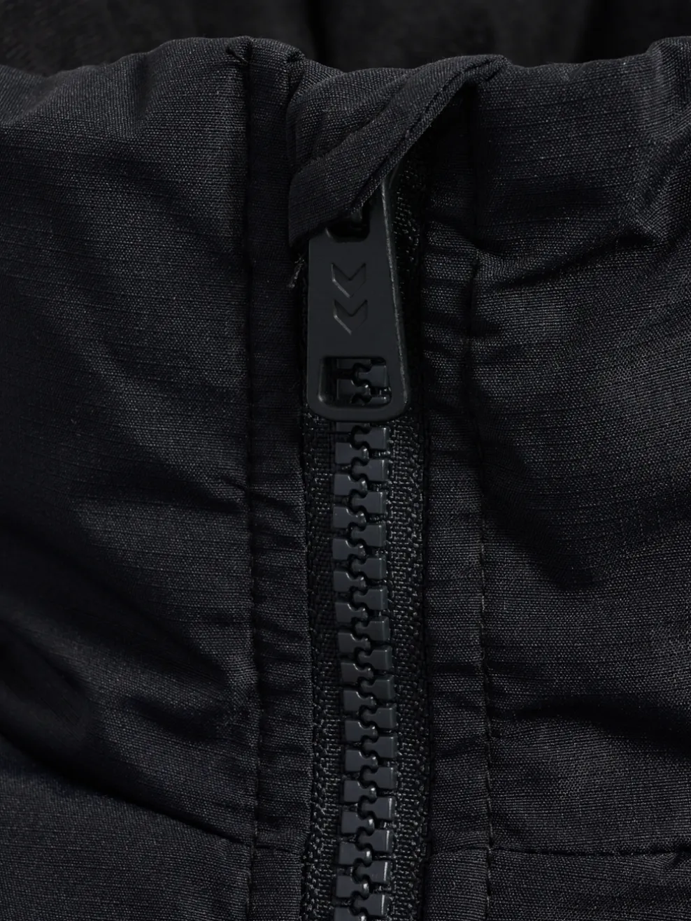 hmlPUFF JACKET SHORT SPORTSWEAR