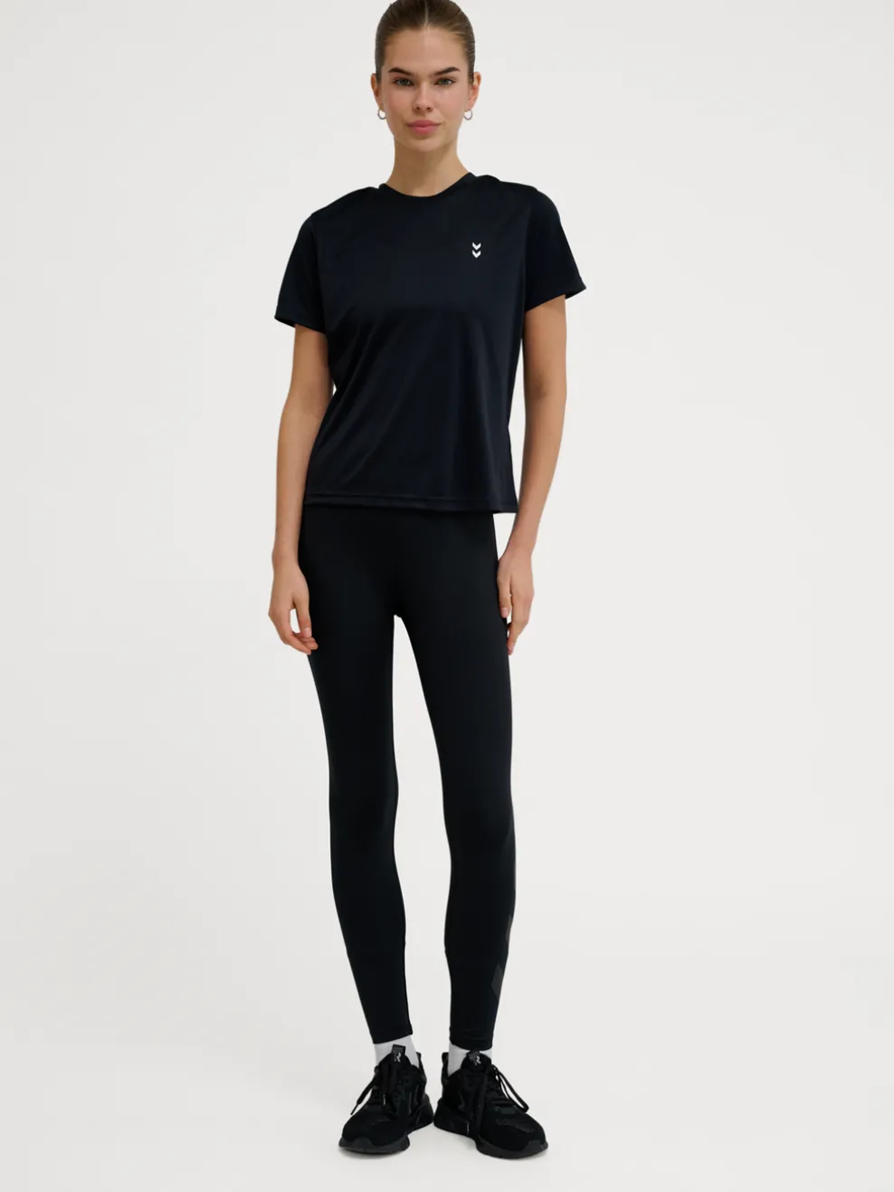 hmlPULSE TRAINING W T-SHIRT S/S