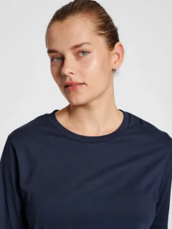 hmlRED BASIC T-SHIRT L/S WOMAN
