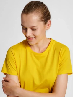 hmlRED BASIC T-SHIRT S/S WOMAN