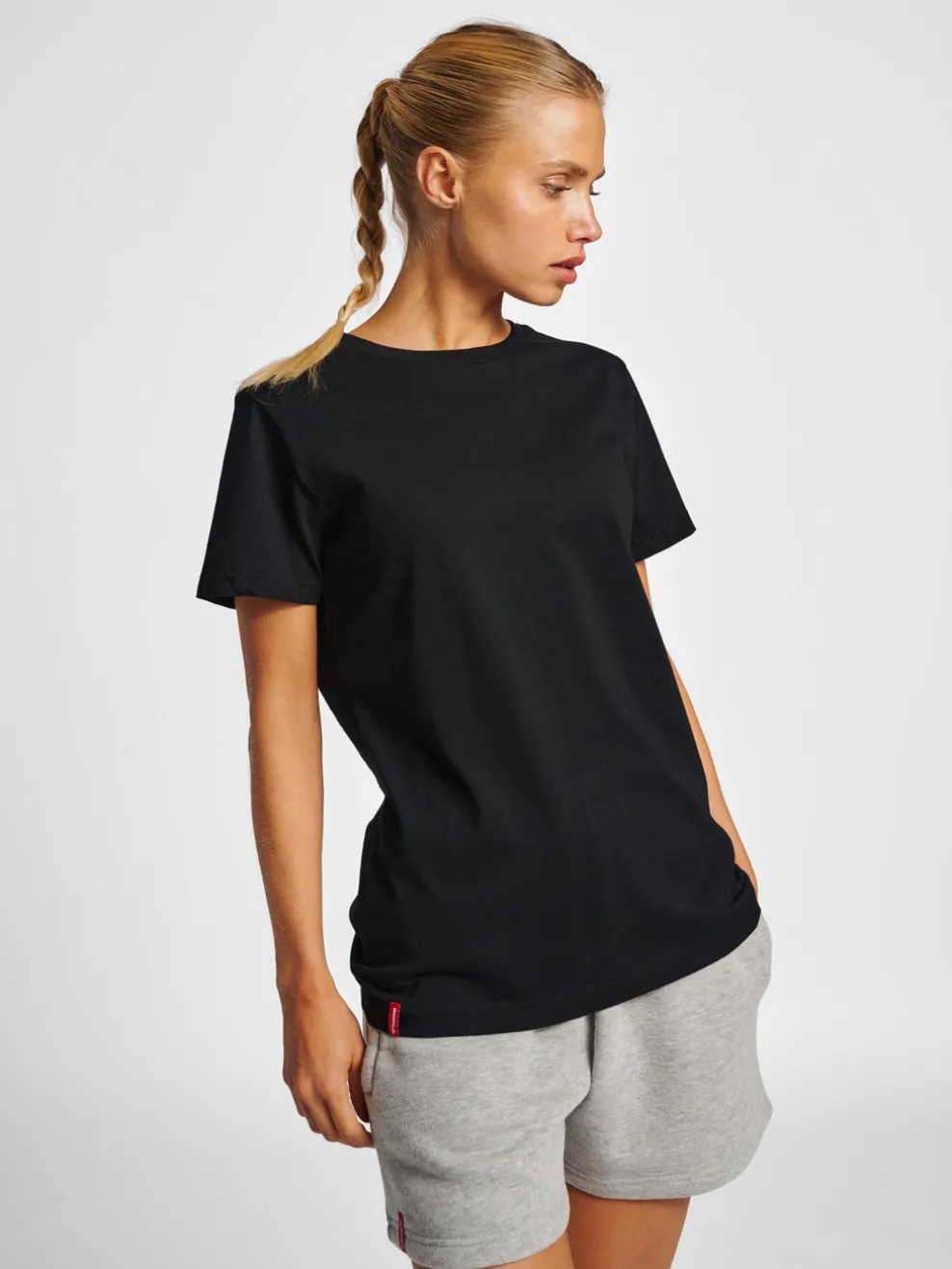 hmlRED HEAVY T-SHIRT S/S WOMAN