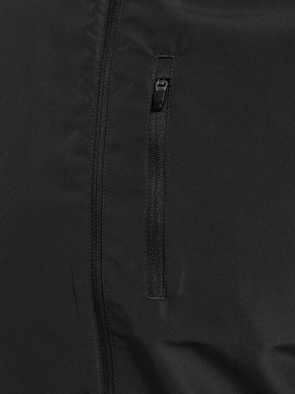 hmlRUN JACKET