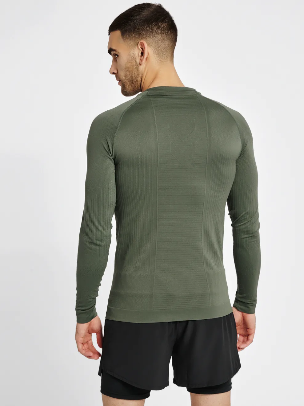 hmlSTROKE SEAMLESS T-SHIRT L/S