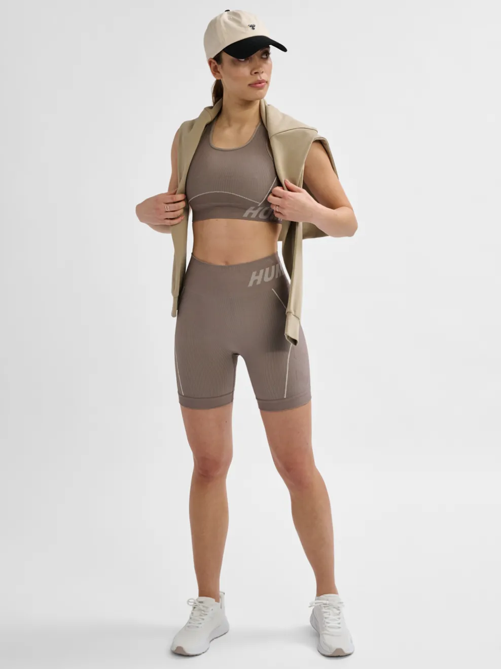 hmlTE CHRISTEL SEAMLESS SHORTS