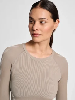 hmlTE CHRISTEL SEAMLESS T-SHIRT L/S