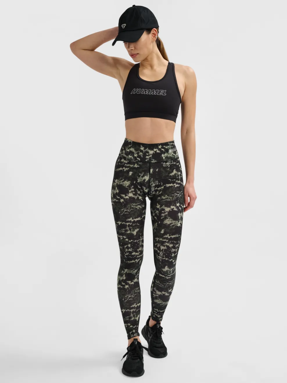 hmlTE FUNDAMENTAL SPORTS BRA