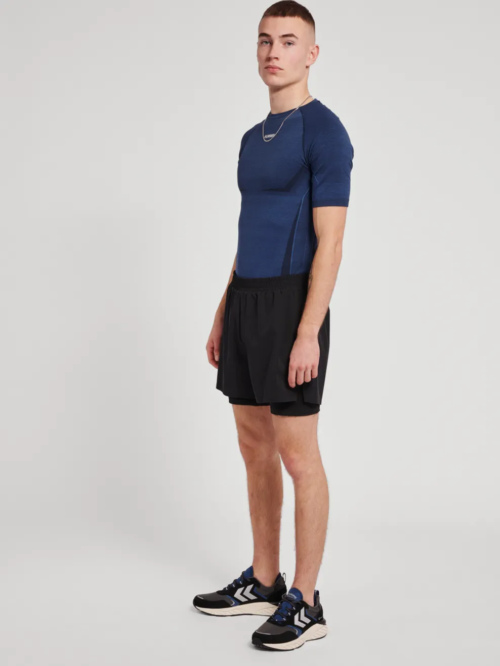 hmlTE MIKE SEAMLESS T-SHIRT