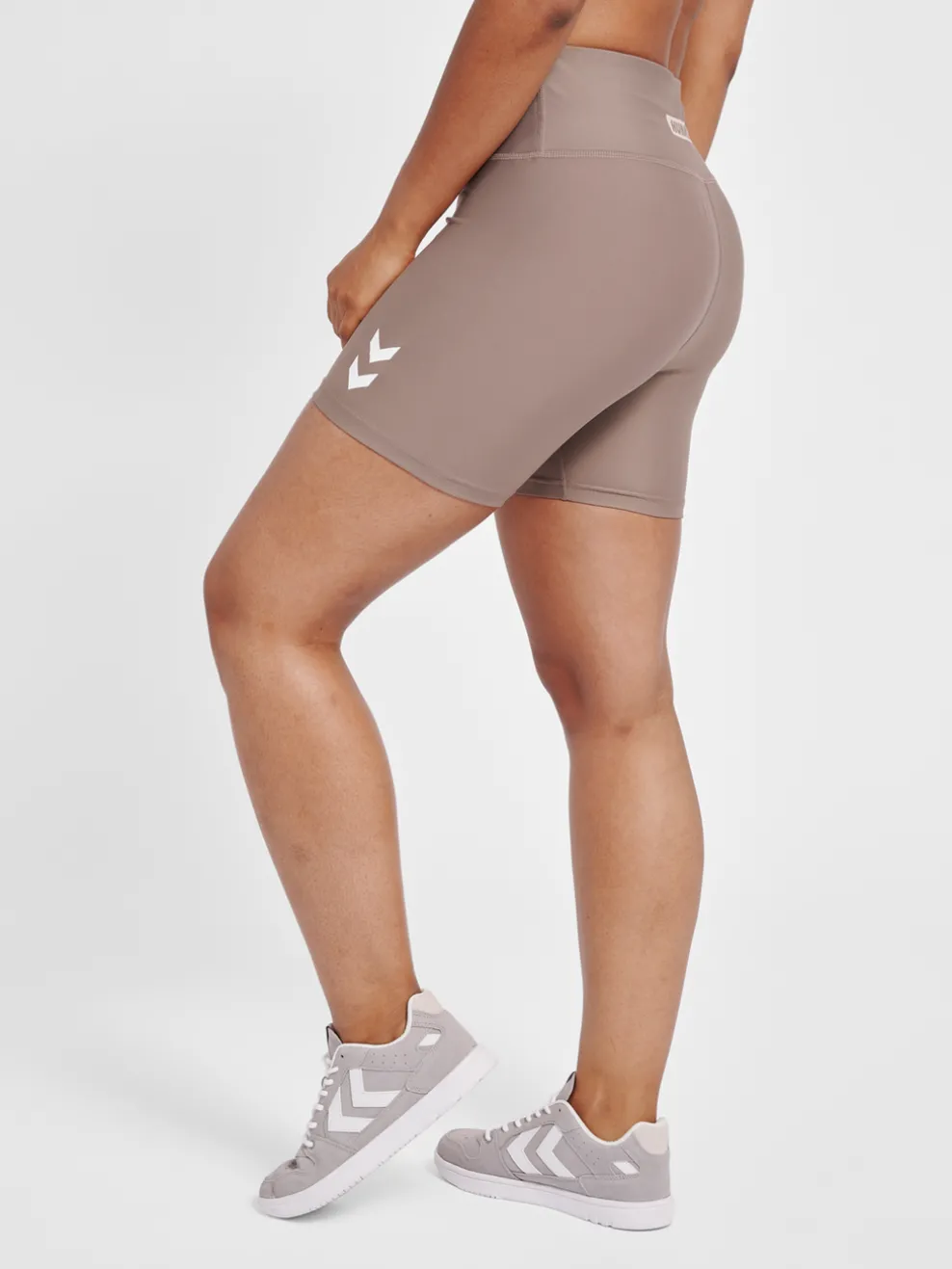 hmlTE TOLA HW TIGHT SHORTS