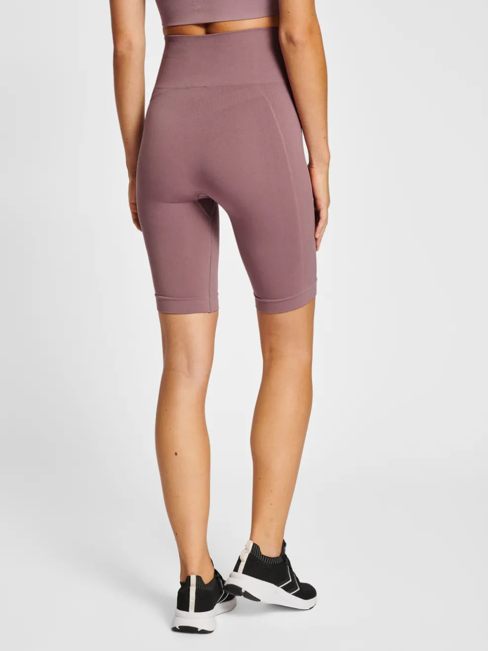 hmlTIF SEAMLESS CYLING SHORTS
