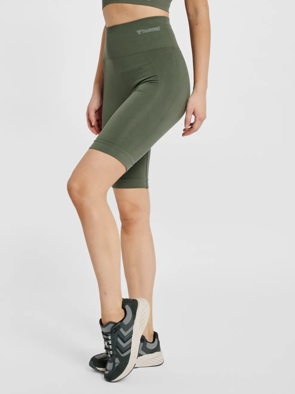 hmlTIF SEAMLESS CYLING SHORTS