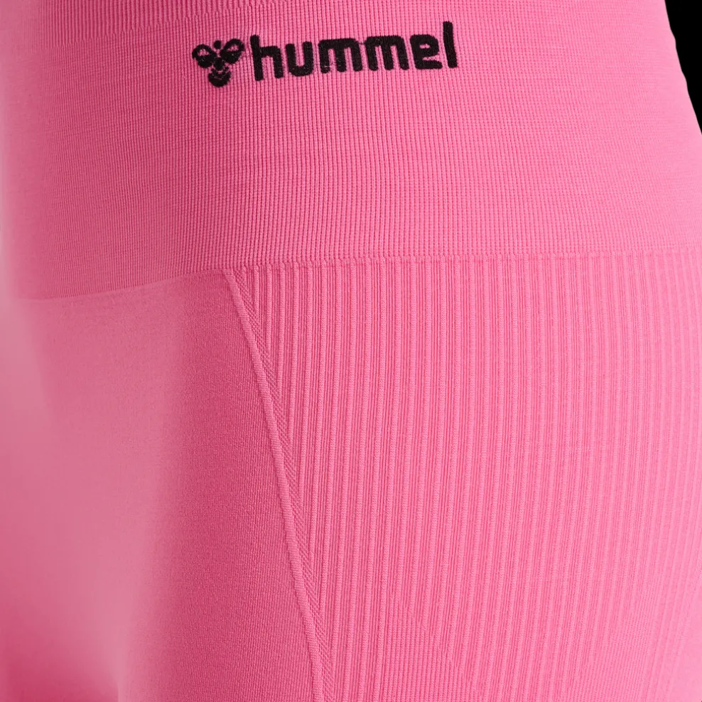 hmlTIF SEAMLESS SHORTS