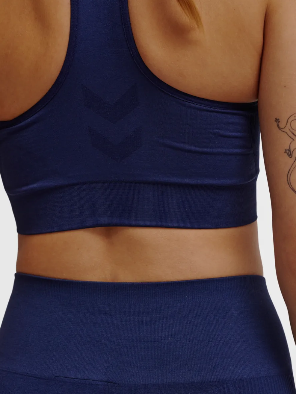 hmlTIF SEAMLESS SPORTS TOP