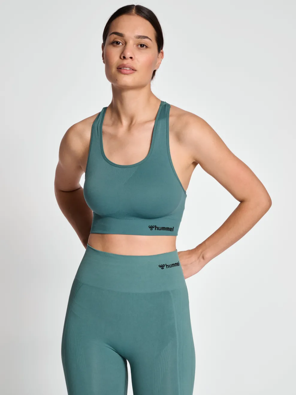 hmlTIF SEAMLESS SPORTS TOP