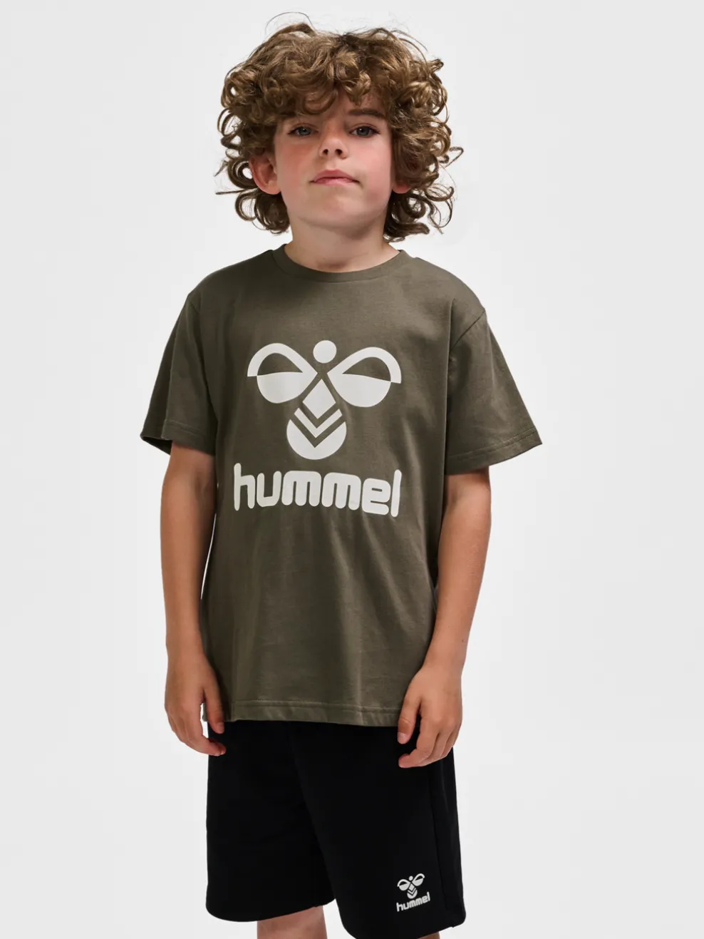 hmlTRES T-SHIRT S/S
