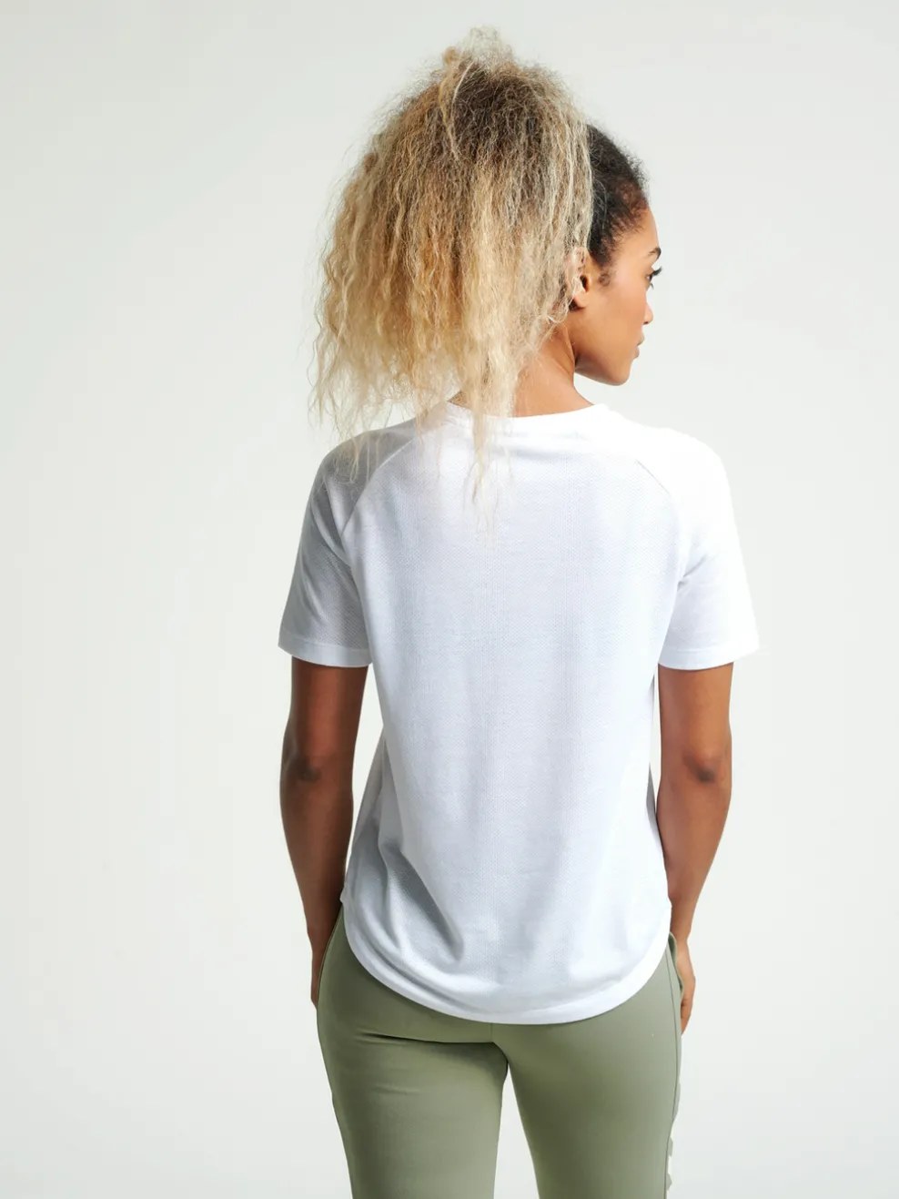 hmlVANJA T-SHIRT S/S