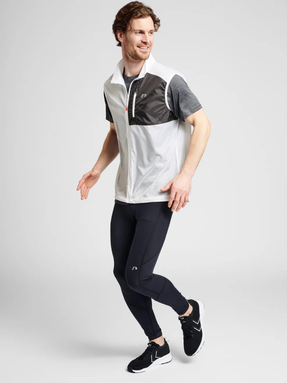 MEN PACKABLE TECH GILET