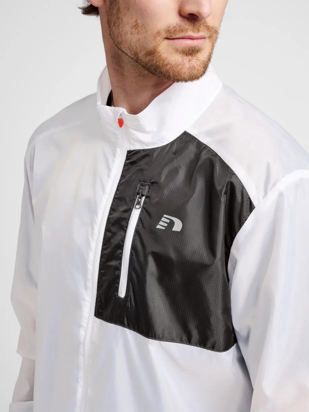 MEN PACKABLE TECH JACKET