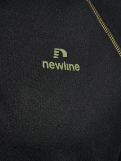 nwlAGILE HALF ZIP MIDLAYER