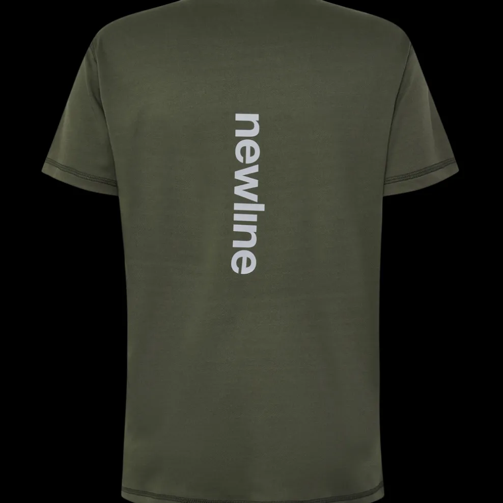 nwlBEAT POLY TEE