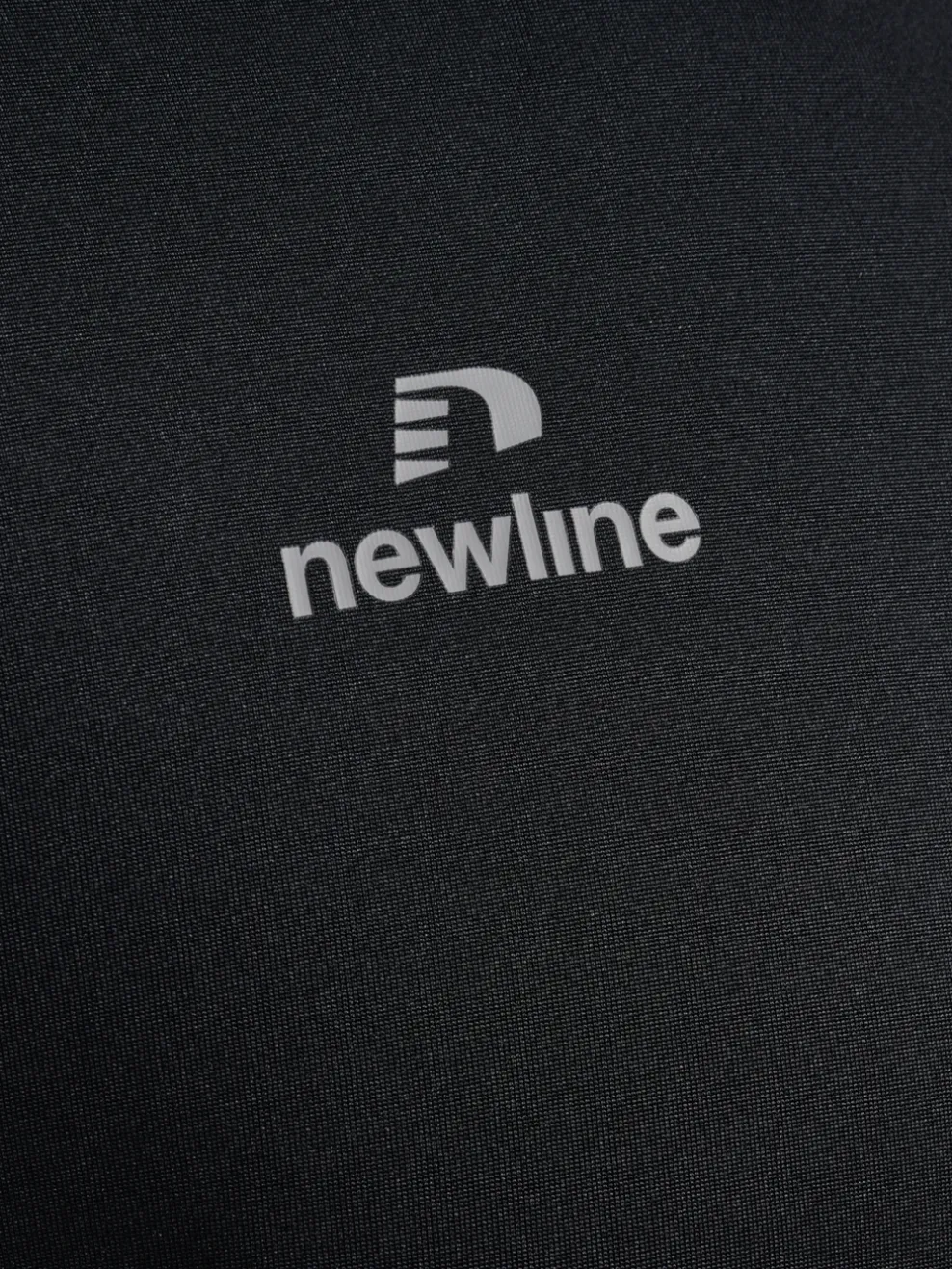 nwlBEAT T-SHIRT L/S