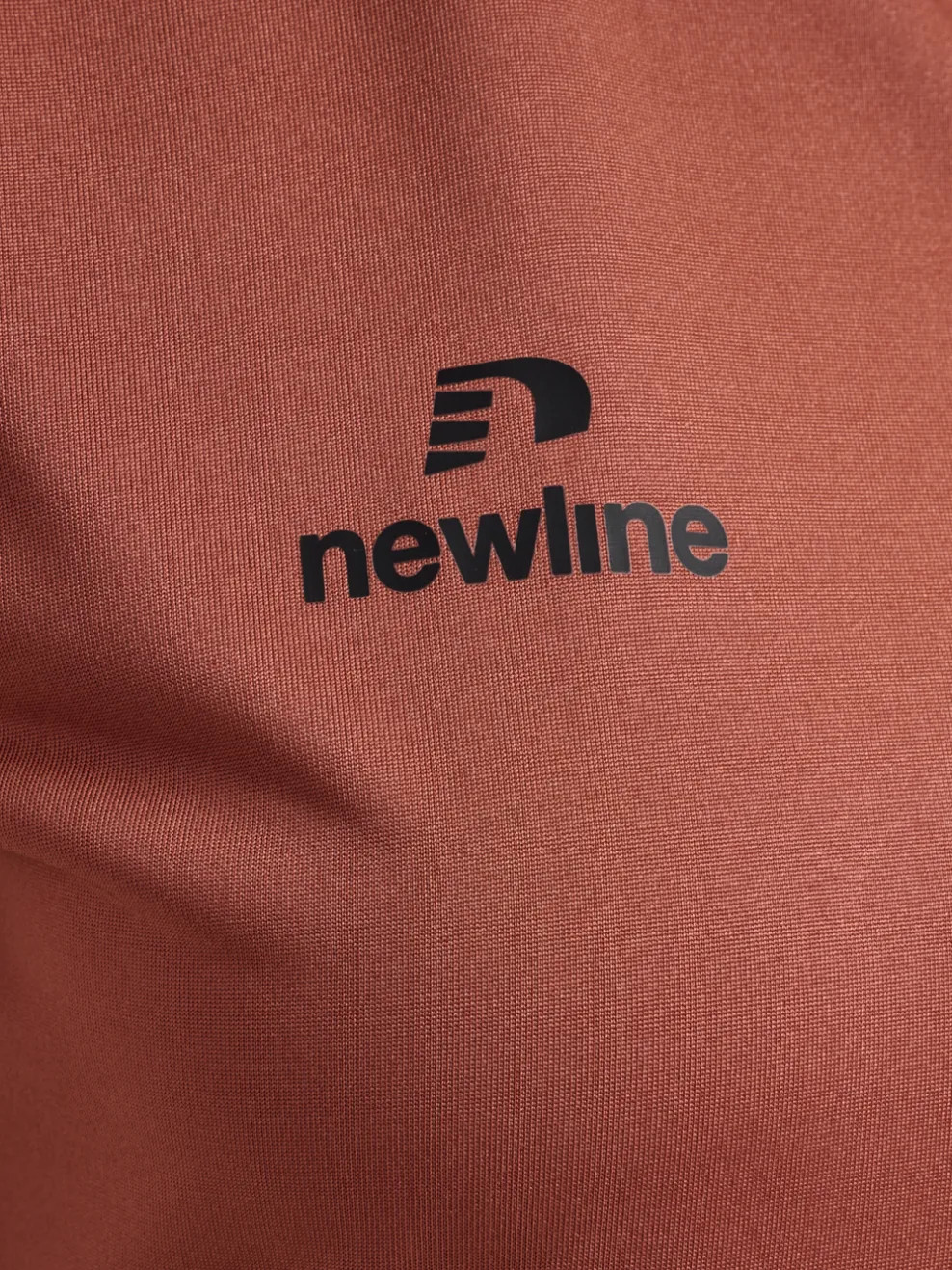 nwlBEAT T-SHIRT W