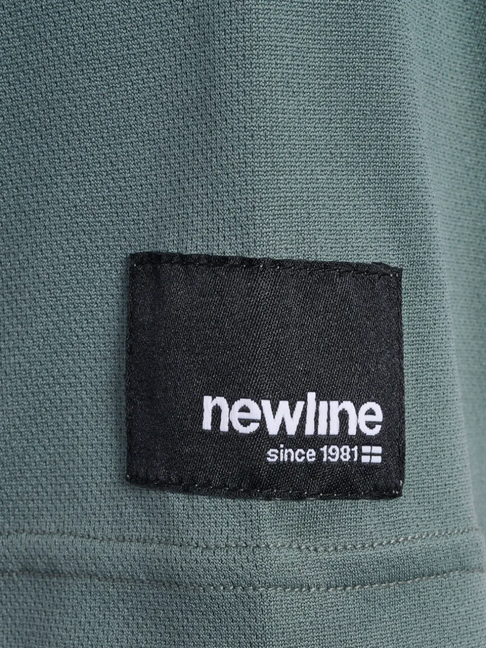 nwlCHARGE MESH T-SHIRT W