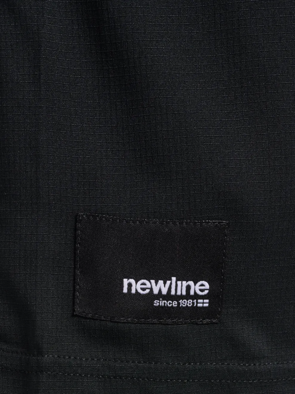 nwlMAX ZIP POCKET SHORTS