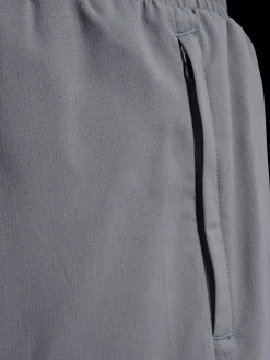 nwlMAX ZIP POCKET SHORTS