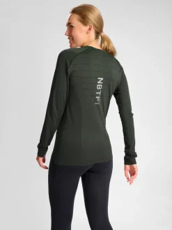 nwlPACE LS SEAMLESS WOMAN