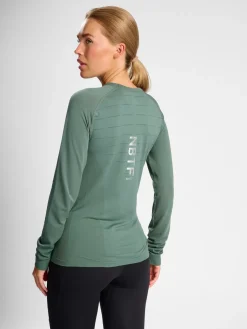 nwlPACE LS SEAMLESS WOMAN