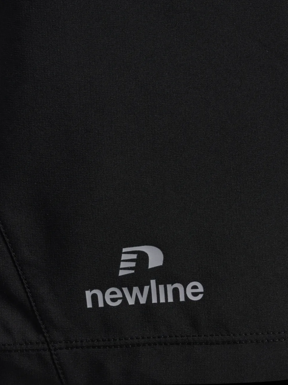 nwlPERFORM KEY POCKET SHORTS