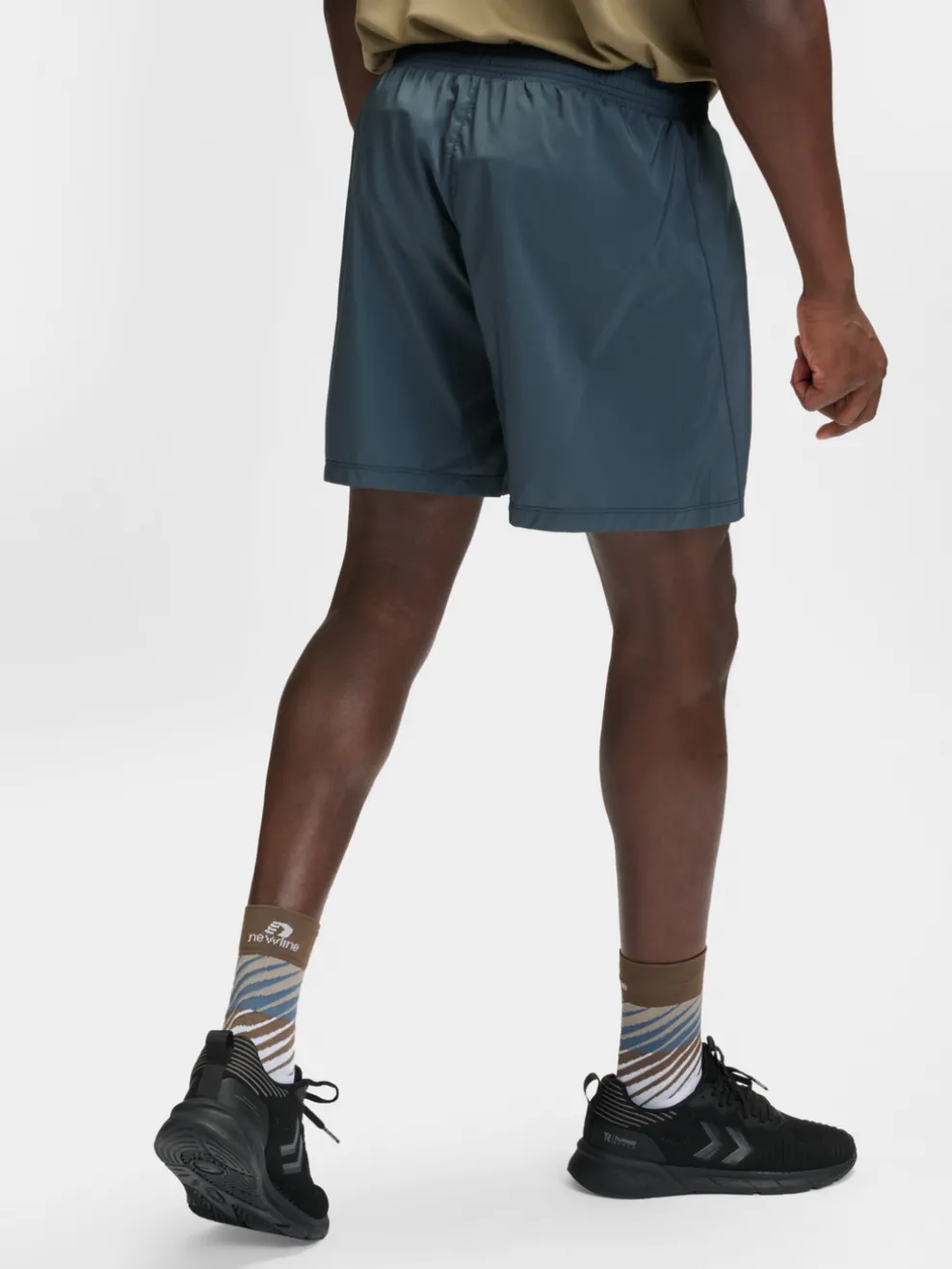 nwlPERFORM KEY POCKET SHORTS