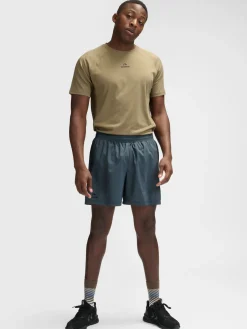 nwlPERFORM KEY POCKET SHORTS