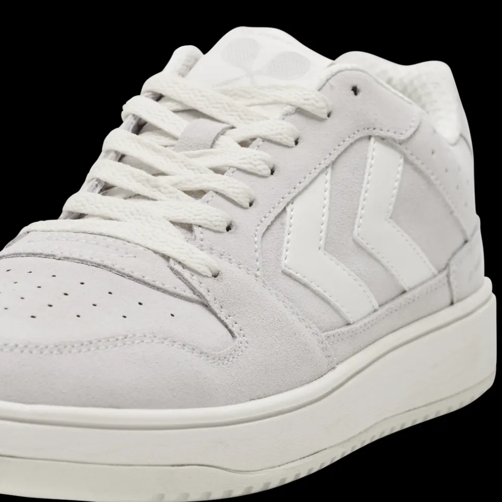 ST. POWER PLAY SUEDE