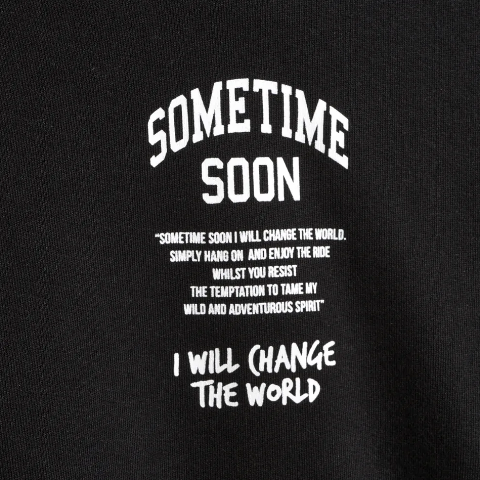 stmDIMAS HOODIE