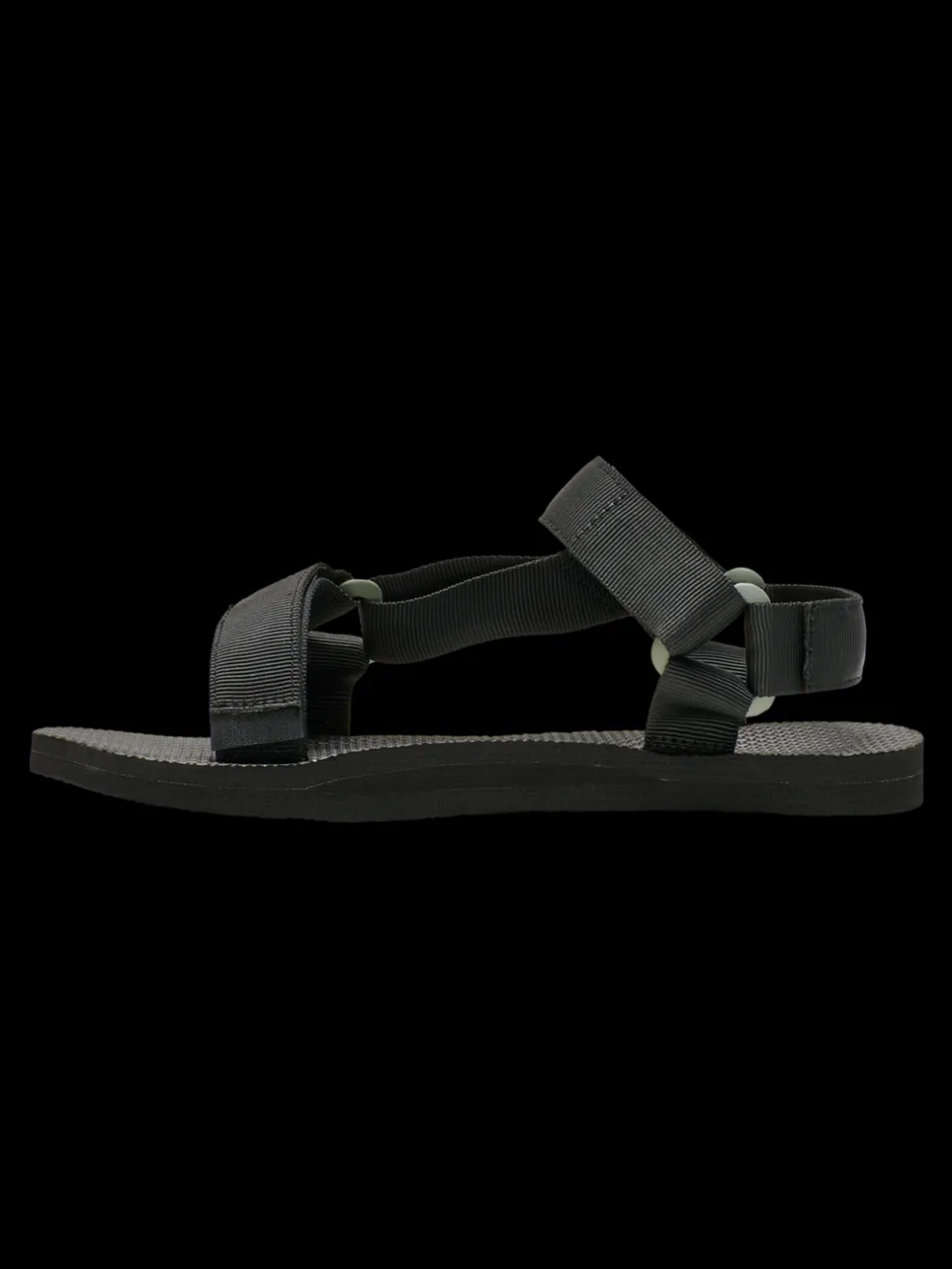 STRAP SANDAL