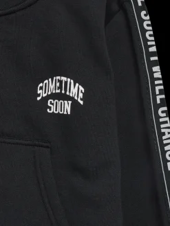 stsEVIE ZIP HOODIE