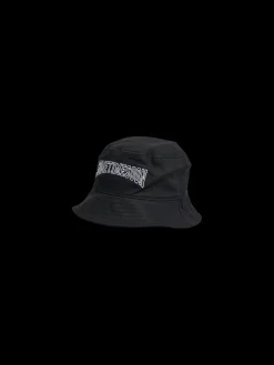 stsOCEAN BUCKETHAT