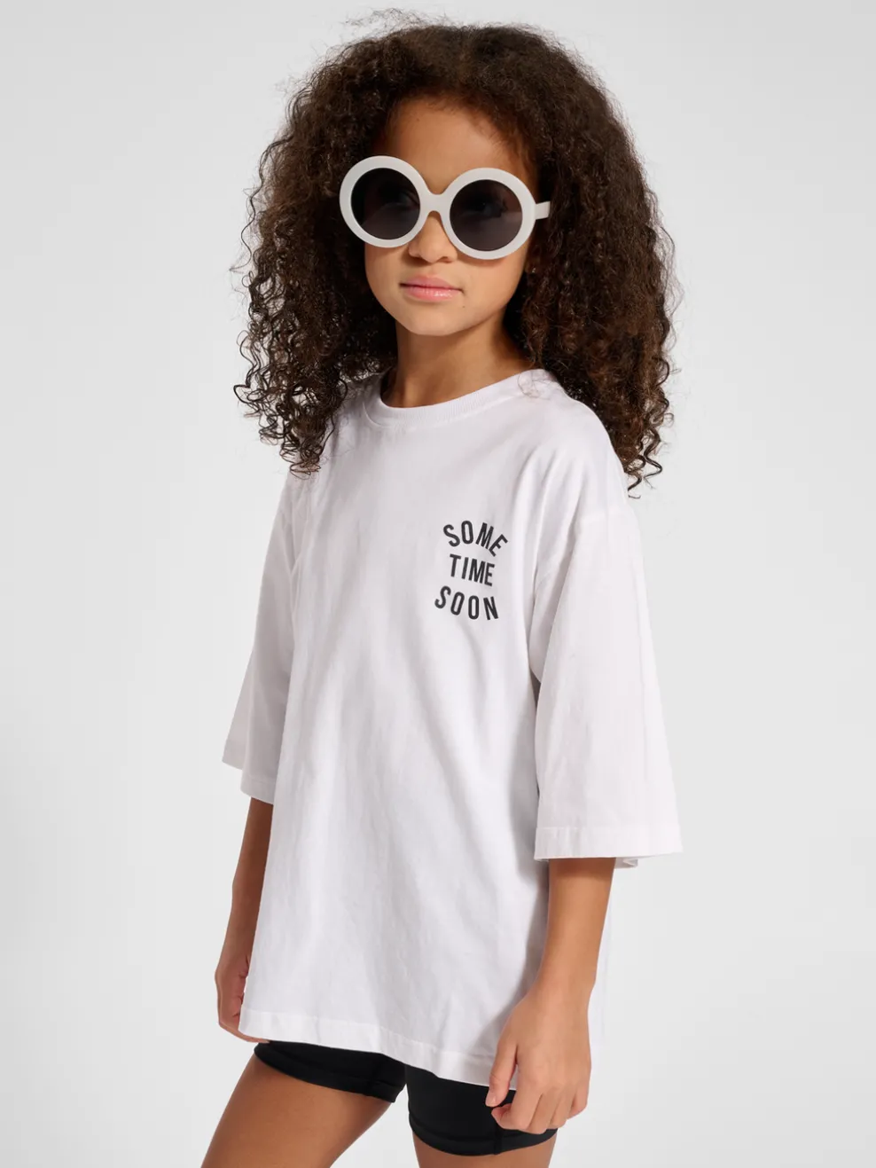 stsREVOLUTIONARY T-SHIRT