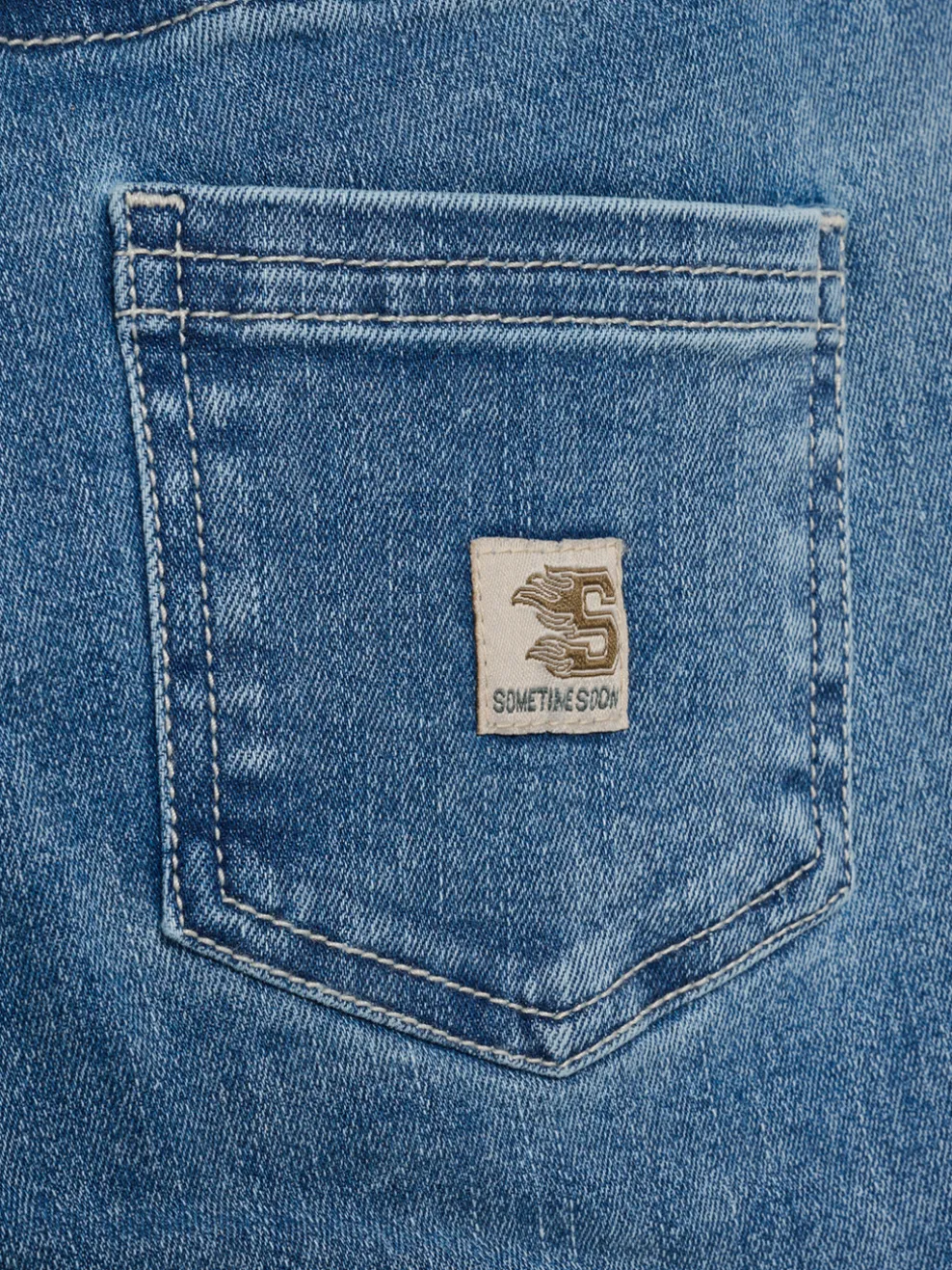 stsTRIGGER JEANS