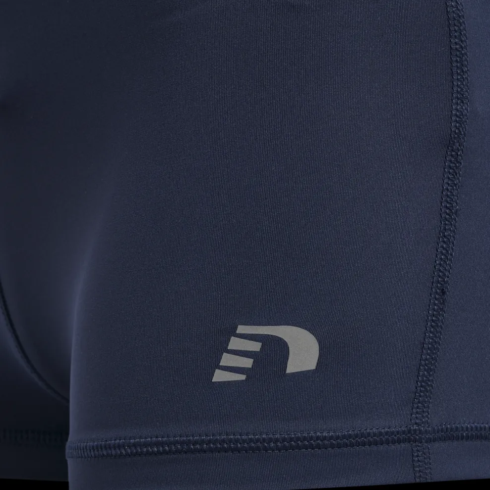 WOMEN CORE ATHLETIC HOTPANTS